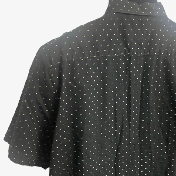 POLO RALPH LAUREN   Size X-Large Short Sleeve Button Up - Picture 5 of 7